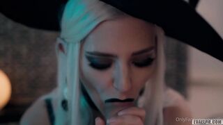 OnlyFans Eva Elfie Halloween Witch Cosplay Homemade Sextape