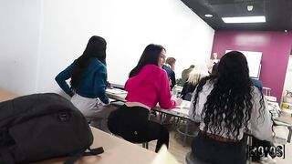 LetsPostIt Indica Marie Ass In Class