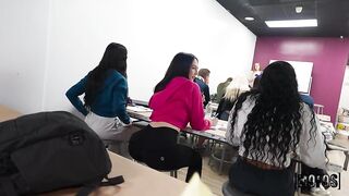 LetsPostit Indica Marie Ass In Class