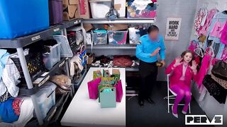 Shoplyfter Lucy Foxx