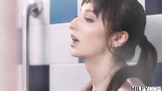 Milfy Lexi Luna Naughty MILF Lexi Seduces Young Stud In Shower