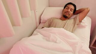 My Roommate Seduced me by Acting like Shakespeare