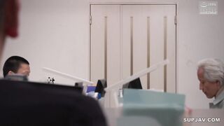 NSFS-364 Debt Couple: I Made My Wife Hug By Someone Else.14