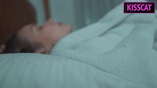 Did Step Mom Help Virgin Step Son Cum in Share Bed — Did He Cum Inside Step Mommy?