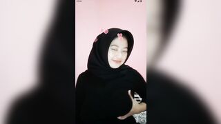 Nana Jilbab Cantik Nekat Bugil Menit 13 Pulen Susunya