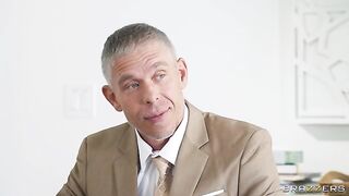 Boss Bitch Wife Treats Her Clients