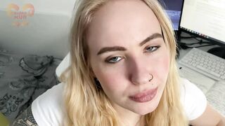 Slutty student offers her holes for the best mark