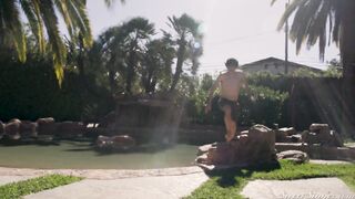 Hazel Moore Horny Stepsister 4