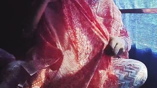 College Ki Ladki Ne Ek Ladke Se Chudai Chalti Bus Me