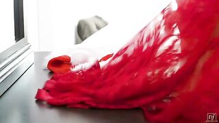 NubileFilms Kathryn Mae, Molly Little The Best Christmas Gift