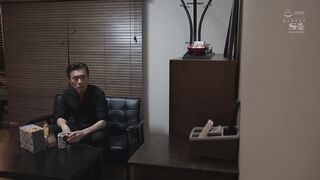 SSNI-895 Relaxed Older Step-Sister Doesn't Wear Panties In Summer! Defenseless Temptation; Amin Nina