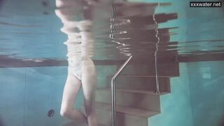 Sasha Vetochka goes naked into the pool