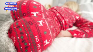 Step mom dreams about step son's christmas gift!