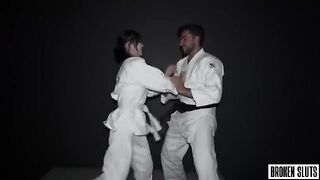 3 Guys 1 Girl – She Came To Europe For This