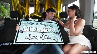 RKPrime Luna Star Mega Fan Wins A Ride
