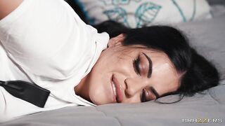 BrazzersExxtra Lissa Aires Break In And Fuck Me